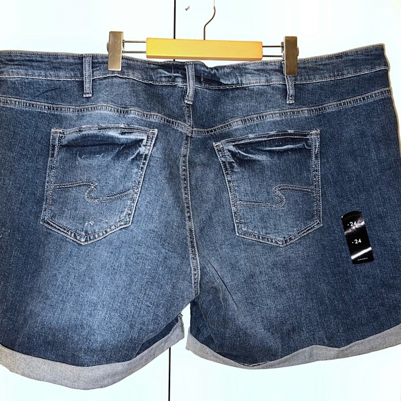 Silver Brand New Boyfriend Mid Rise Shorts - Picture 4 of 13